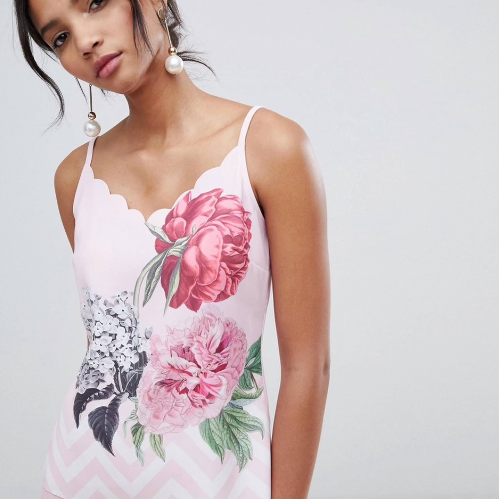 Ted Baker London Sari Scalloped Cami in Palace Gardens EUC